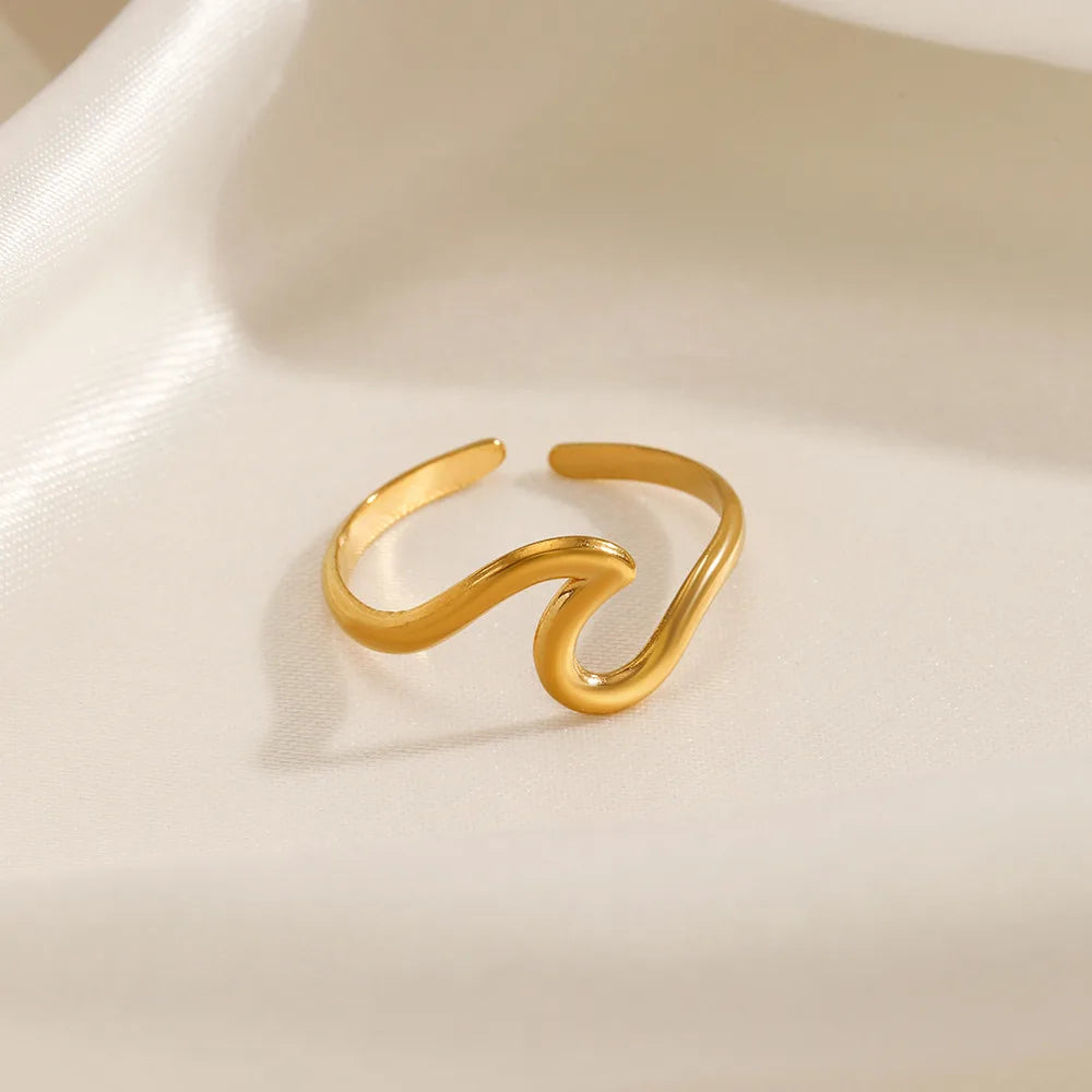THE WAVE RING