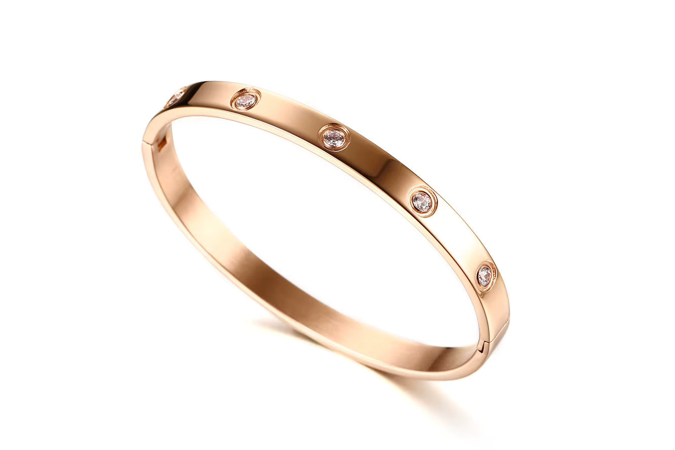 THE LUMIÈRE BRACELET